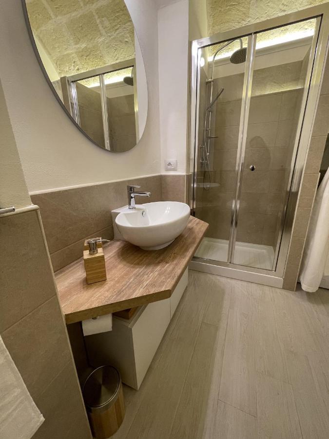 La Perla Del Borgo Apartamento Taranto Exterior foto